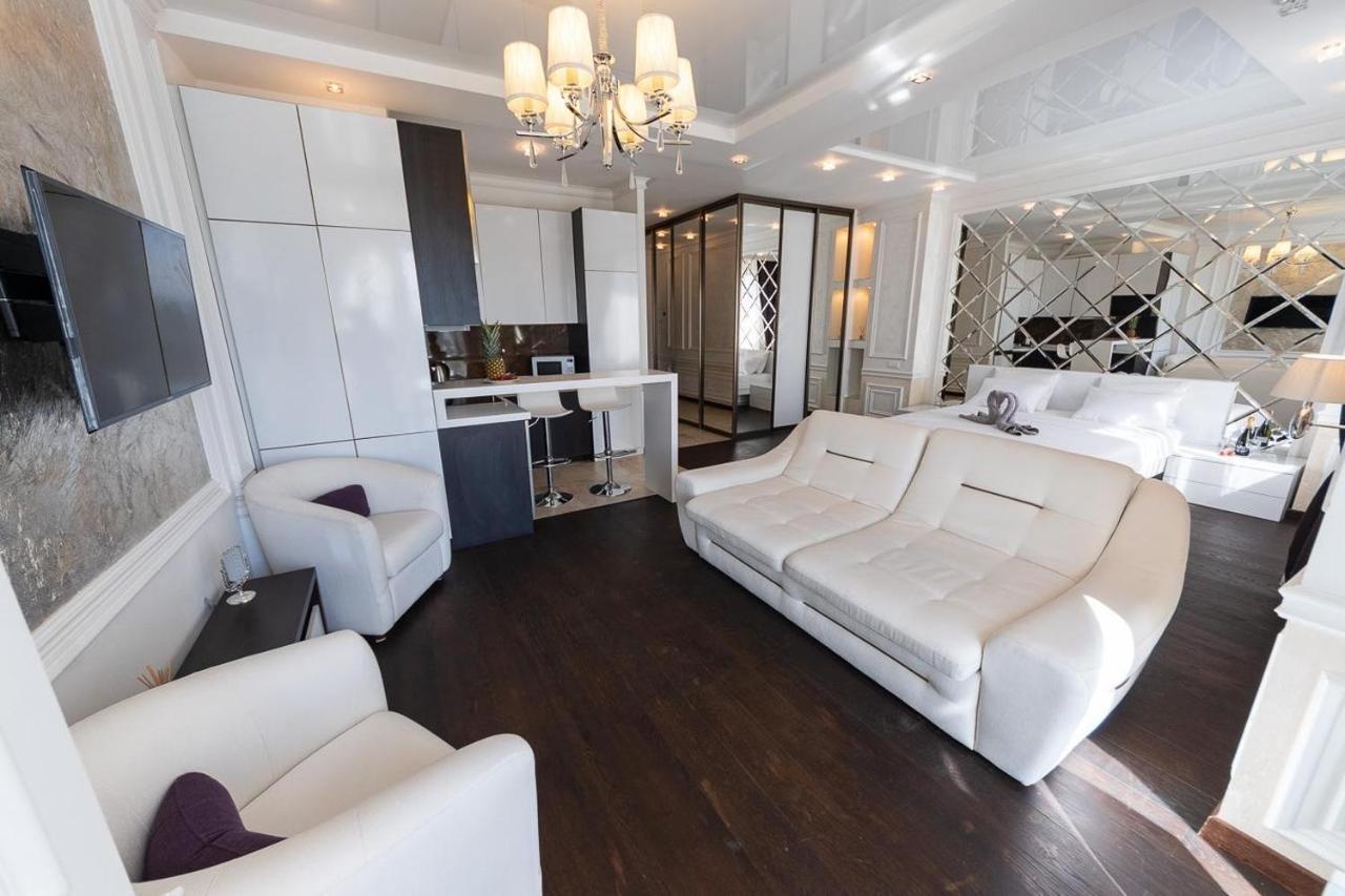 Exquisite Panoramic Views Apartment Dnipro Embankment Киев Экстерьер фото