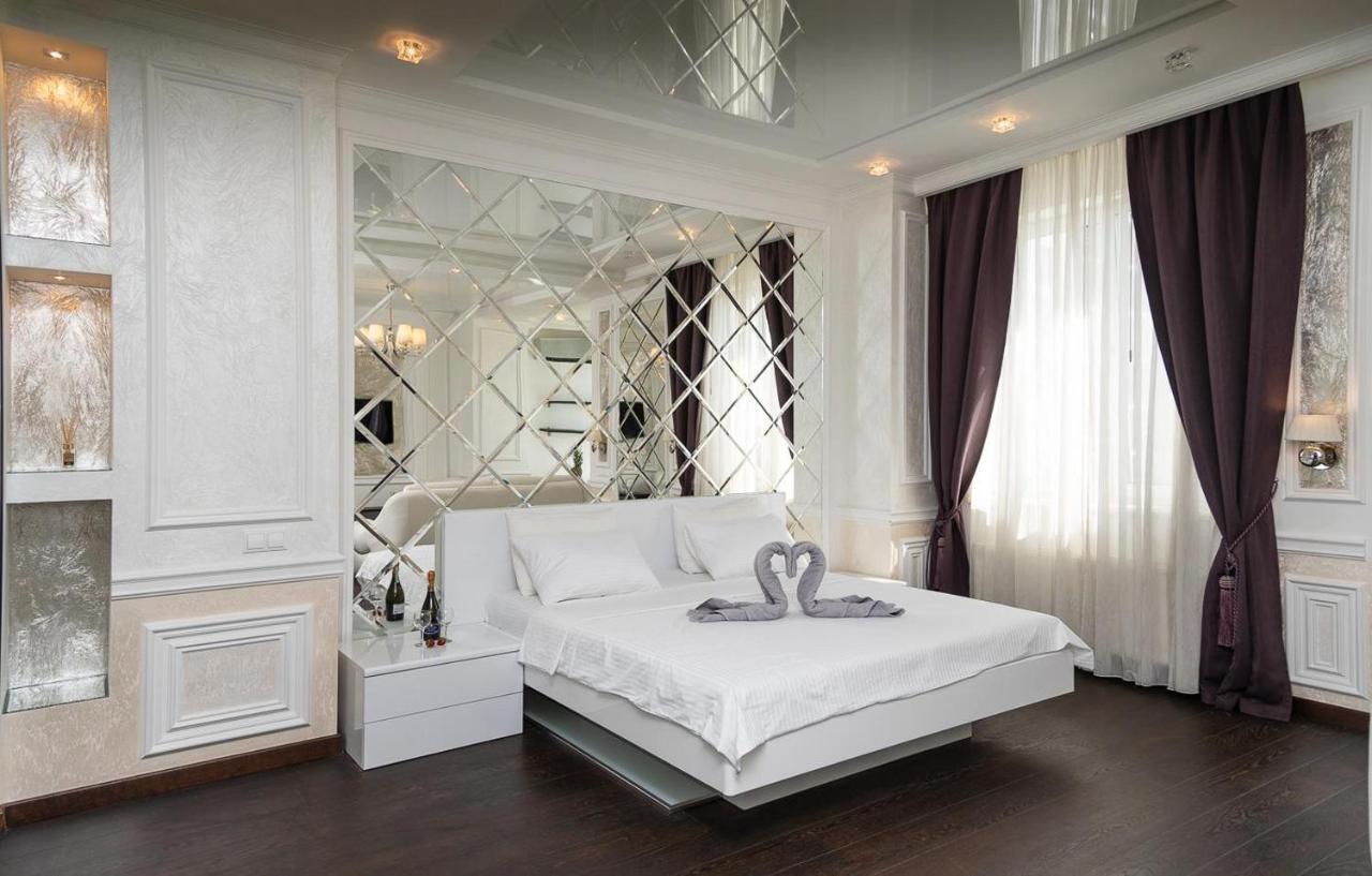 Exquisite Panoramic Views Apartment Dnipro Embankment Киев Экстерьер фото